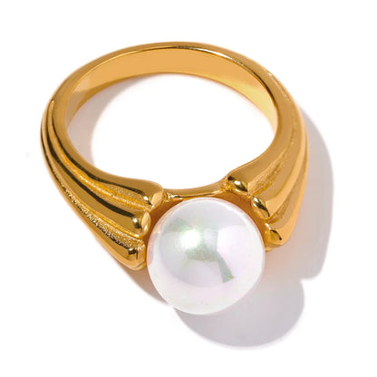 Timeless Elegance Pearl Ring