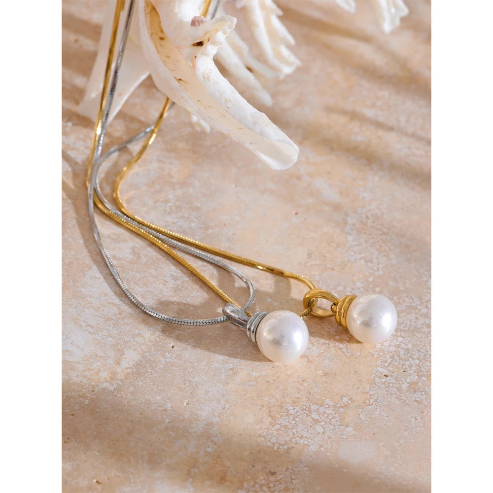 Timeless Elegance Pearl Pendant Necklace