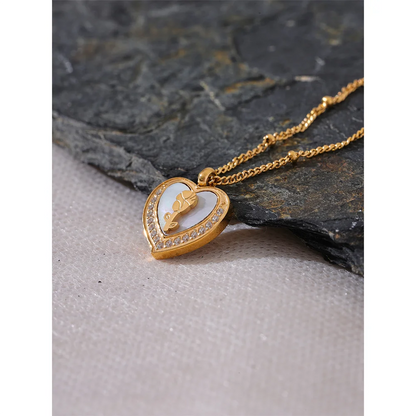 Exquisite Heart Flower Pendant Necklace