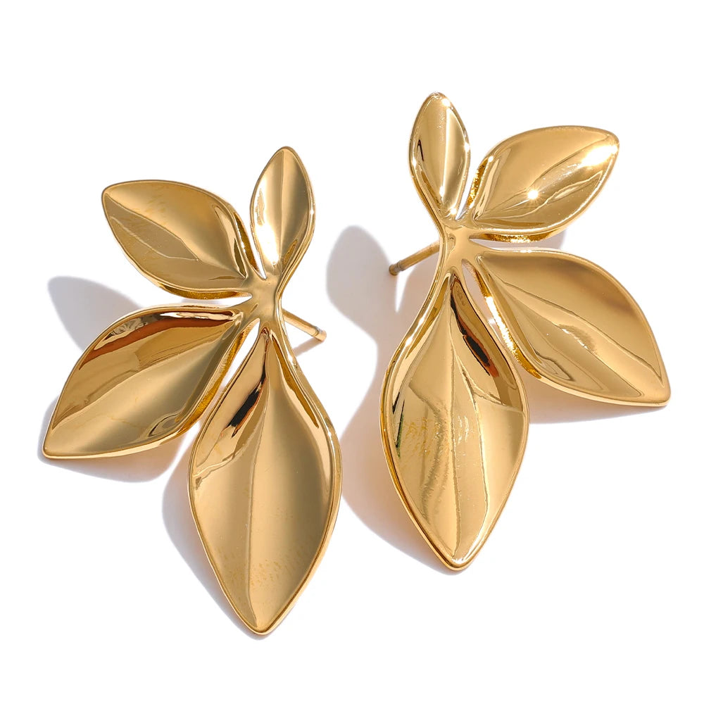 Exquisite Leaf Stud Earrings