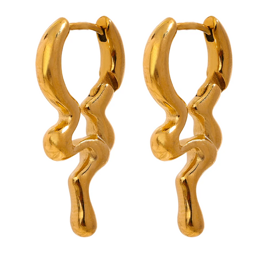 The Cascade earrings feature an elegant cascading design inspired by flowing water, crafted from hypoallergenic, eco-friendly stainless steel with a durable 18k gold plating. Perfect for a sophisticated and sustainable lifestyle.